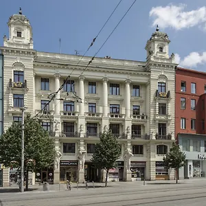 zkontrolujte dostupnost